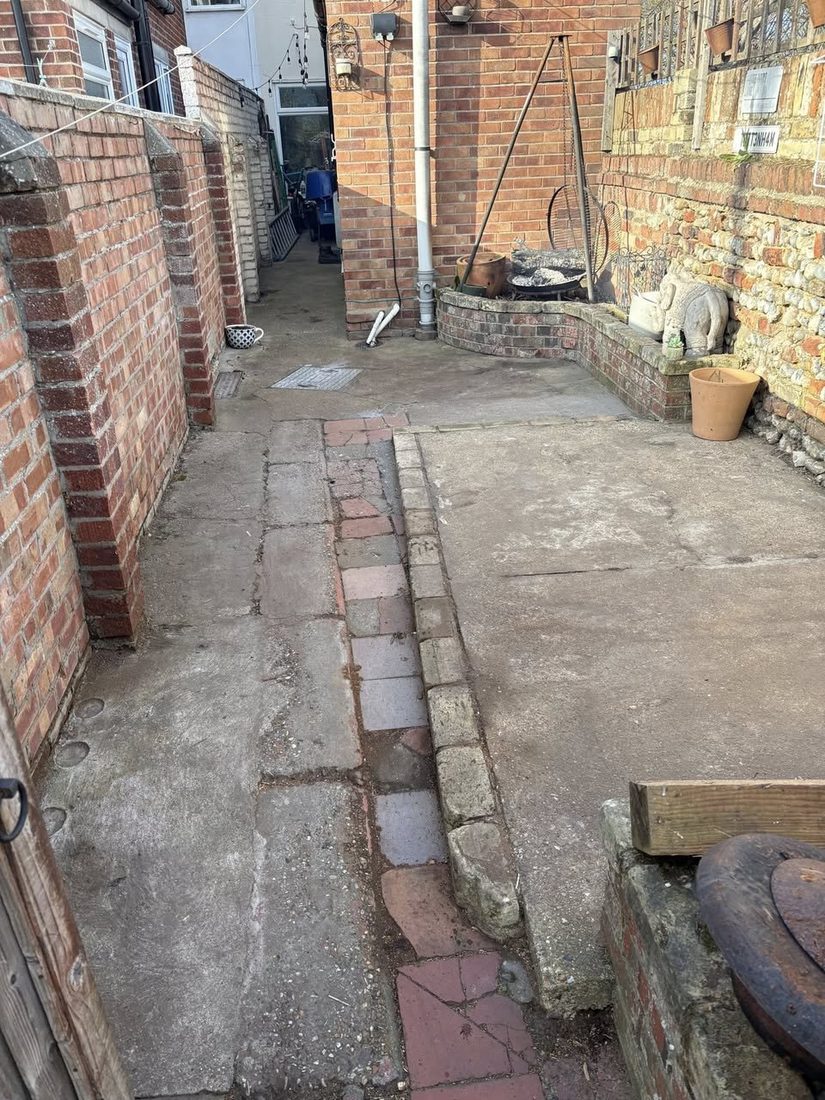 Side passage cleared and swept
